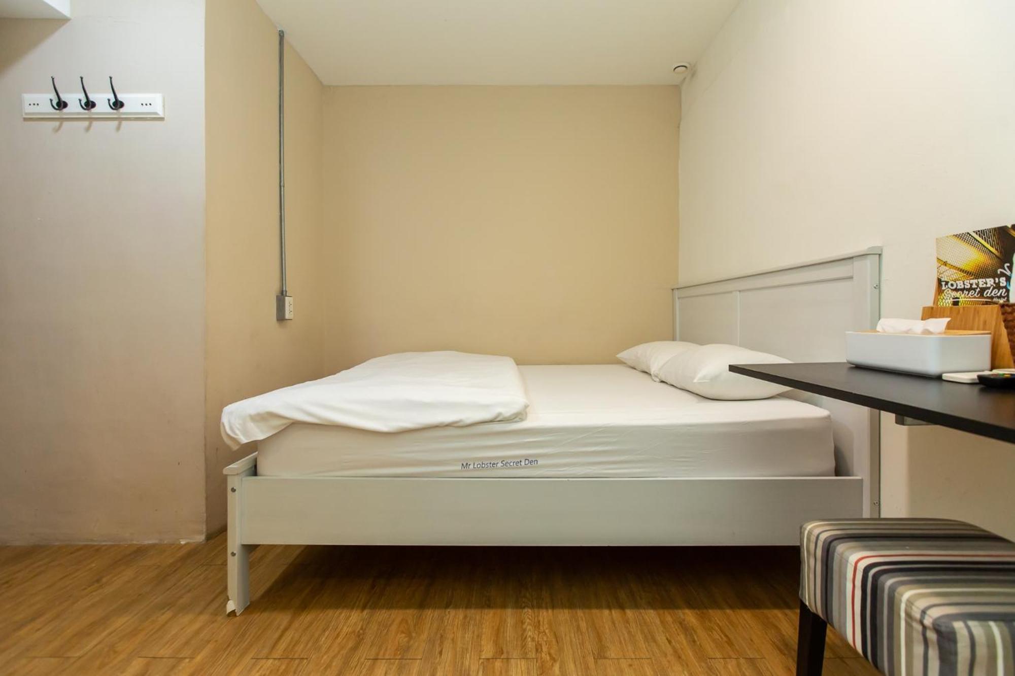 Mr. Lobster'S Secret Den Design Hostel Ταϊπέι Δωμάτιο φωτογραφία