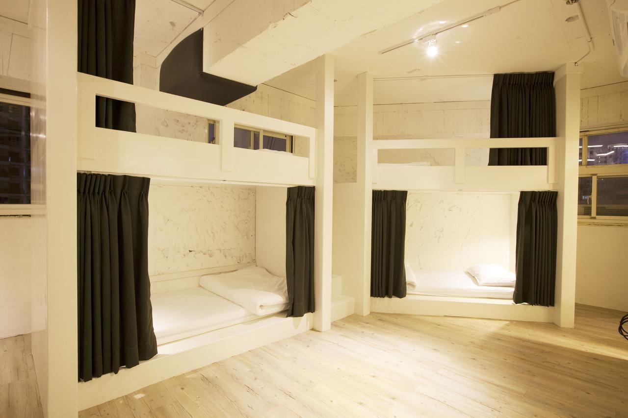 Mr. Lobster'S Secret Den Design Hostel Ταϊπέι Εξωτερικό φωτογραφία